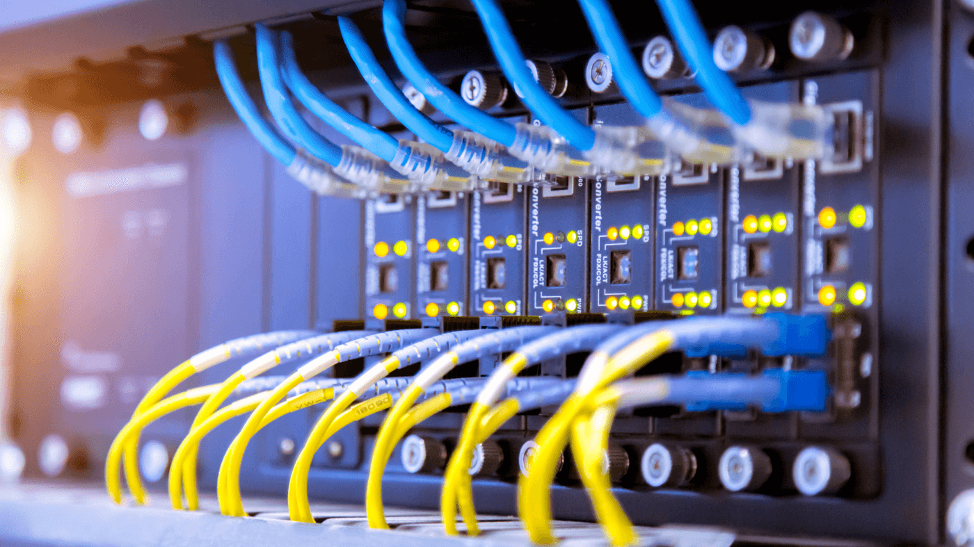 The Role and Impact of Network Cable Installers in the Digital Age