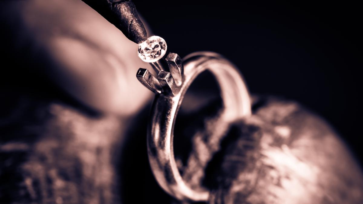 How Are Diamond Rings Made?