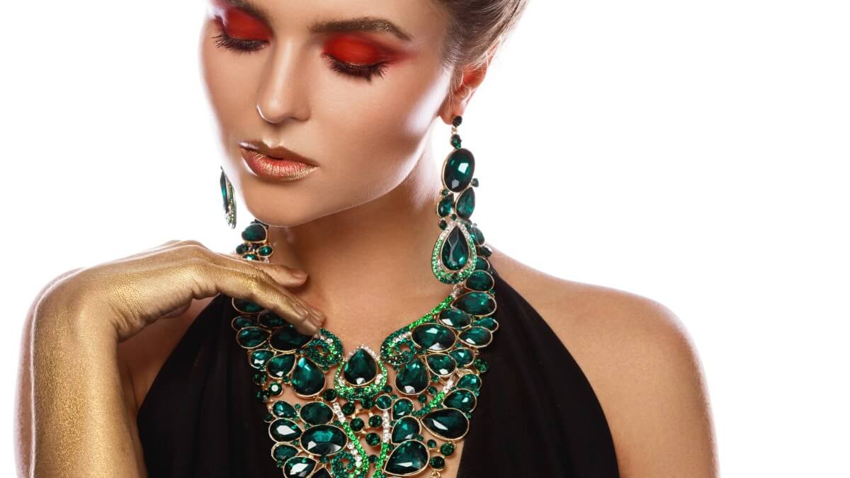 The Emerald – A Powerful Gemstone with a Rich History