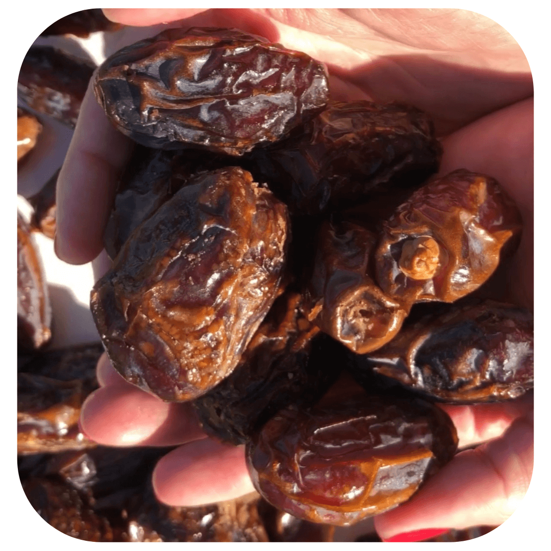 The Most Incredible Energy-Boosting Sweetener: Dates!