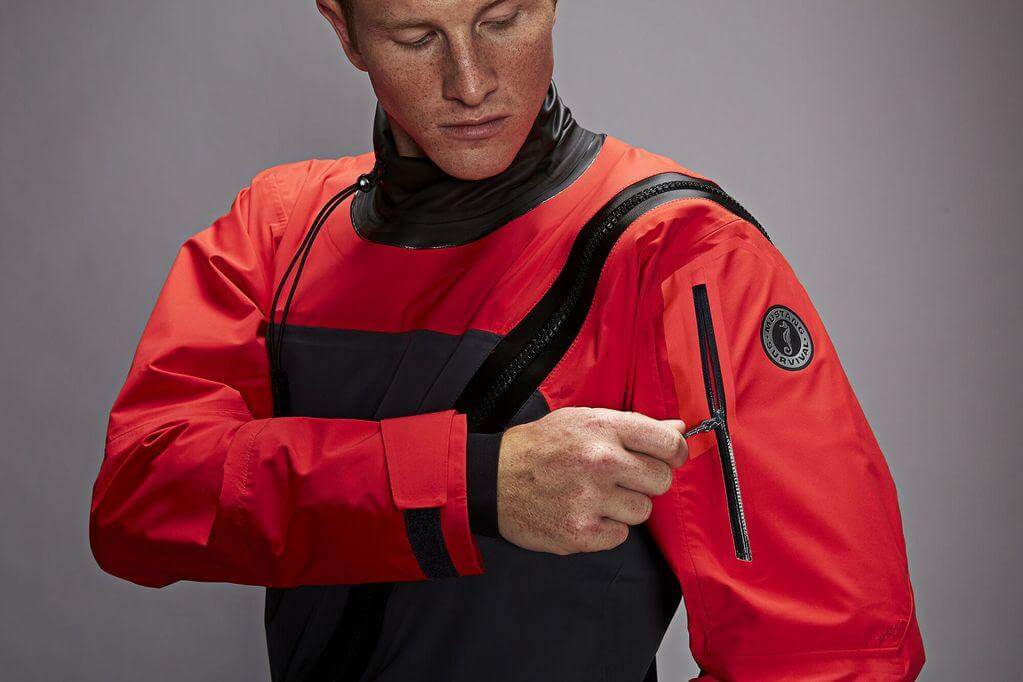 Mustang Hudson Drysuit info Night and Fitting!