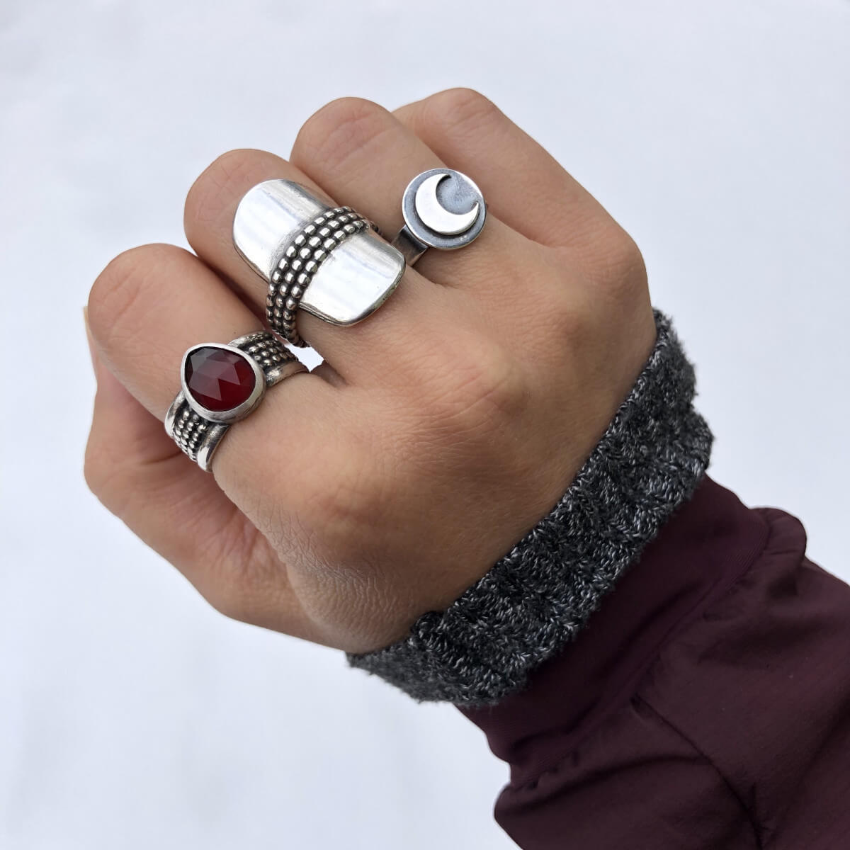 6 Different Ways to Style Your Rings