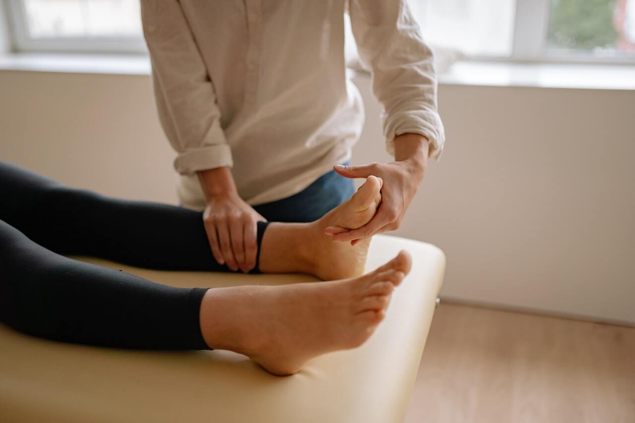 5 Remedies for Heel Spur Relief: Exercises, Massage, & More – MedMassager-thanhphatduhoc.com.vn