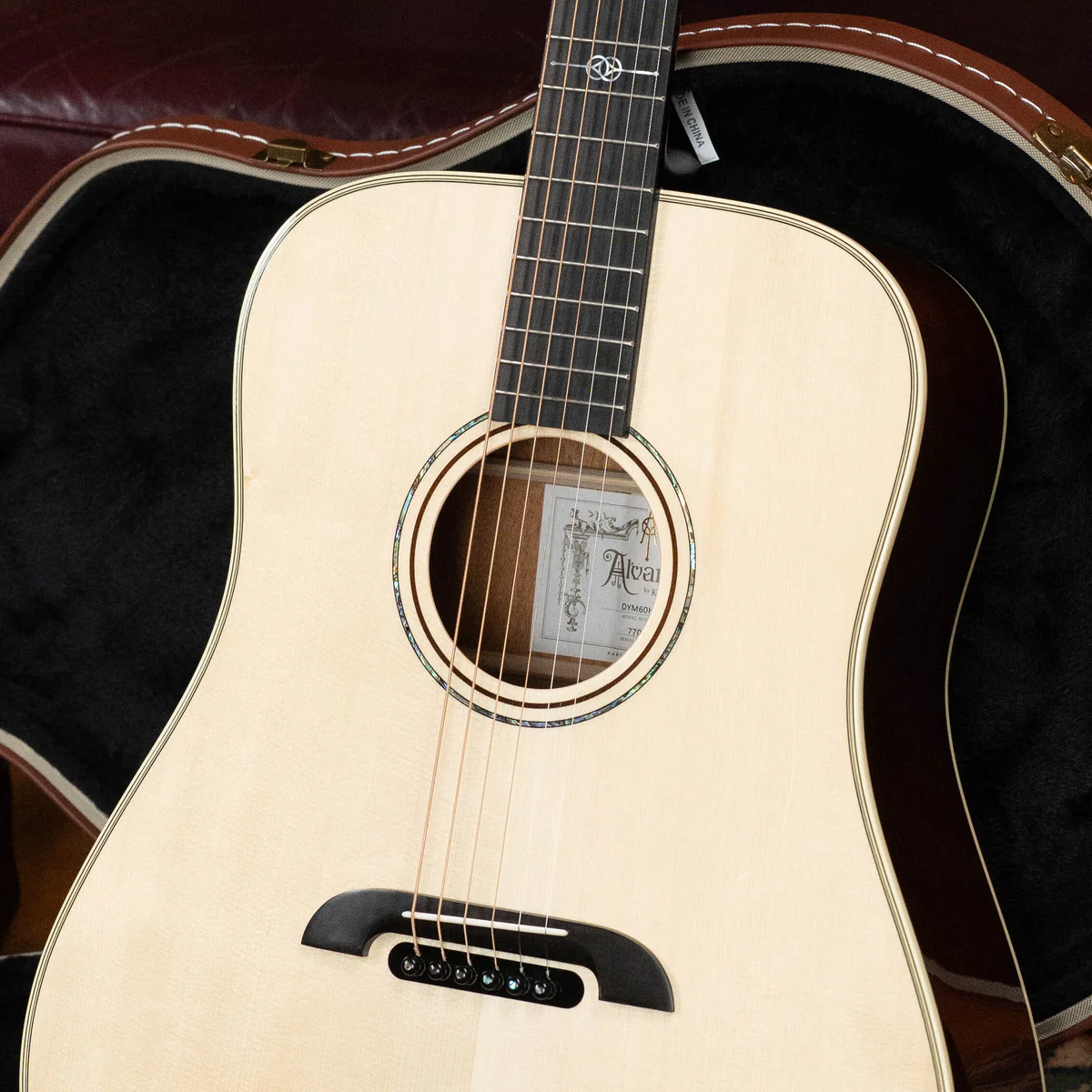 Alvarez Yairi Guitar
