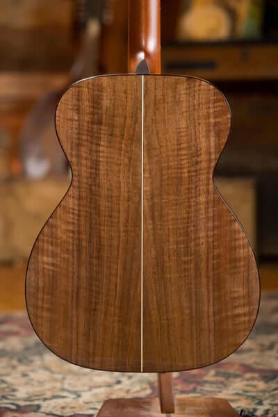 The Alvarez Yairi Masterworks: Acoustic Guitar