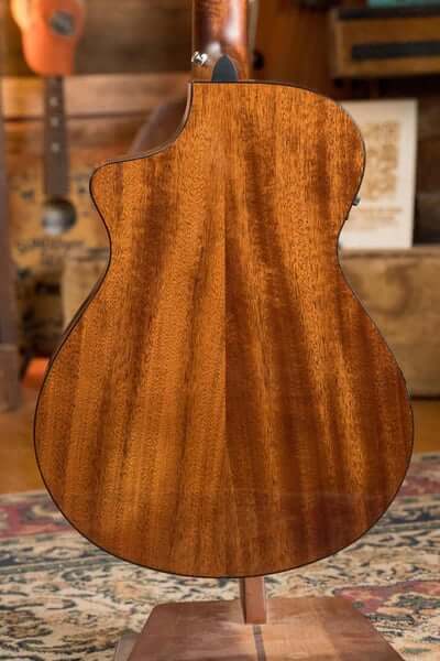 The Breedlove Discovery Series 12 String Cutaway: Concert Guitar