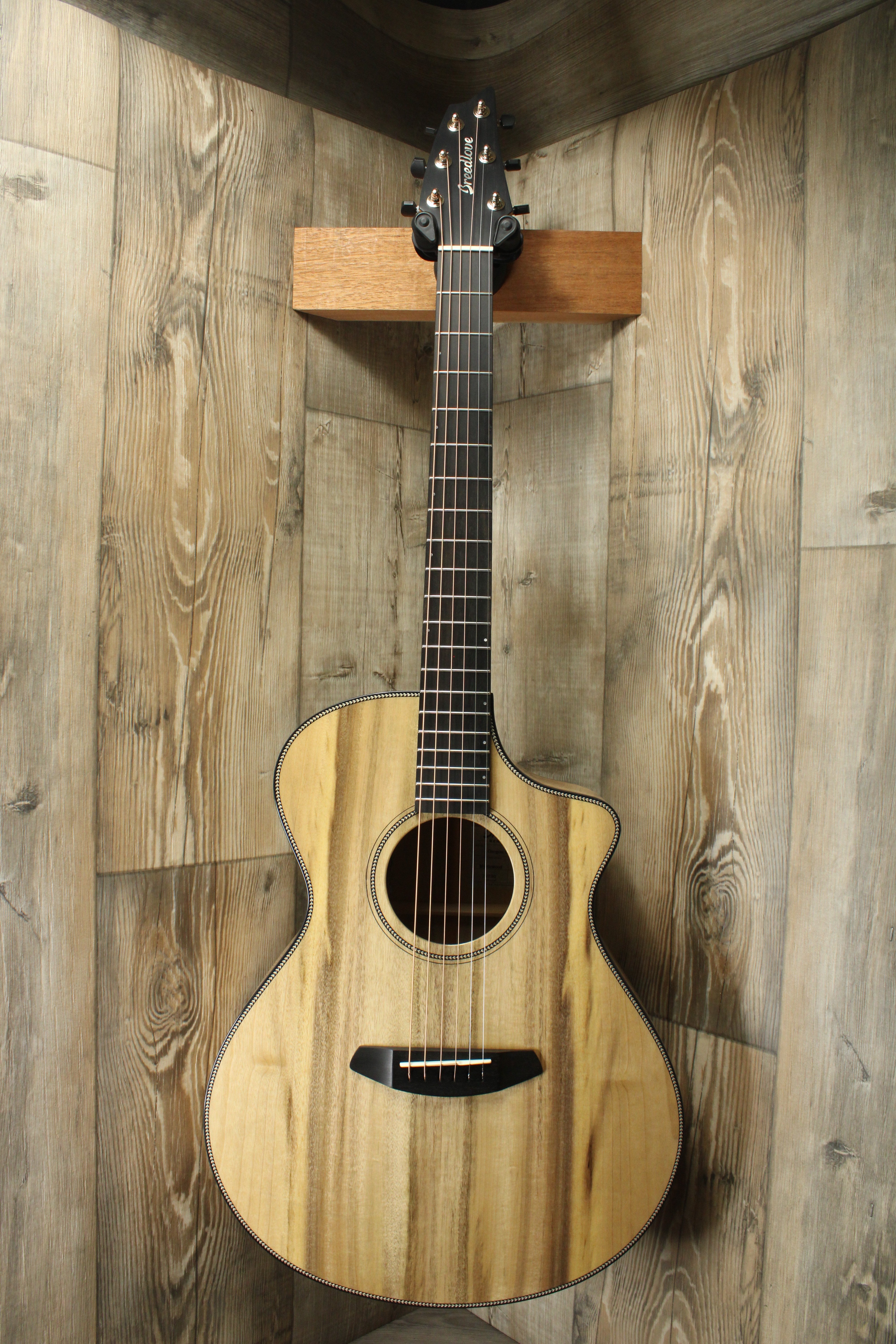 Guitars For Vets Oregon Concert CE Myrtlewood-Myrtlewood Front