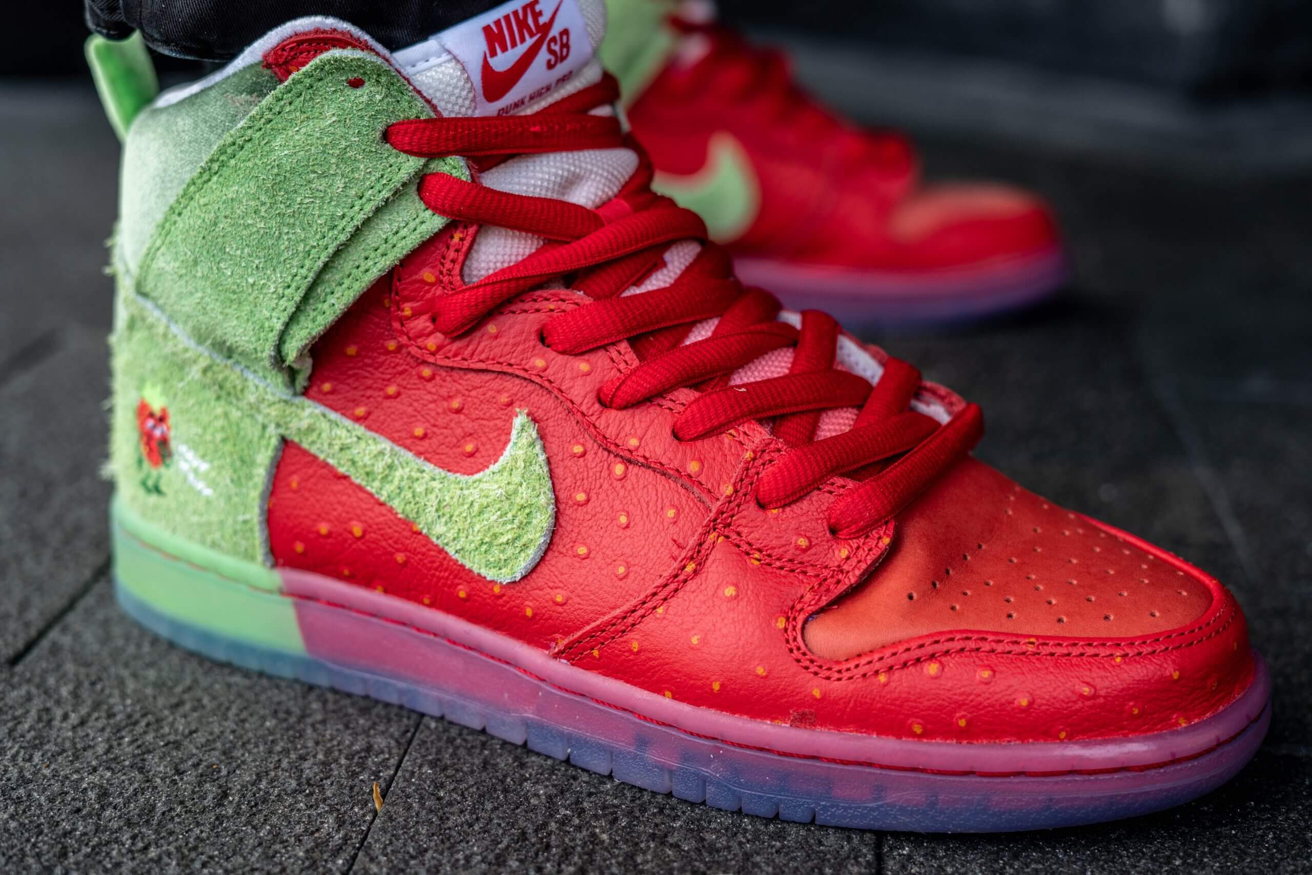 First Look: Todd Bratrud x Nike SB Dunk High “Strawberry Cough”