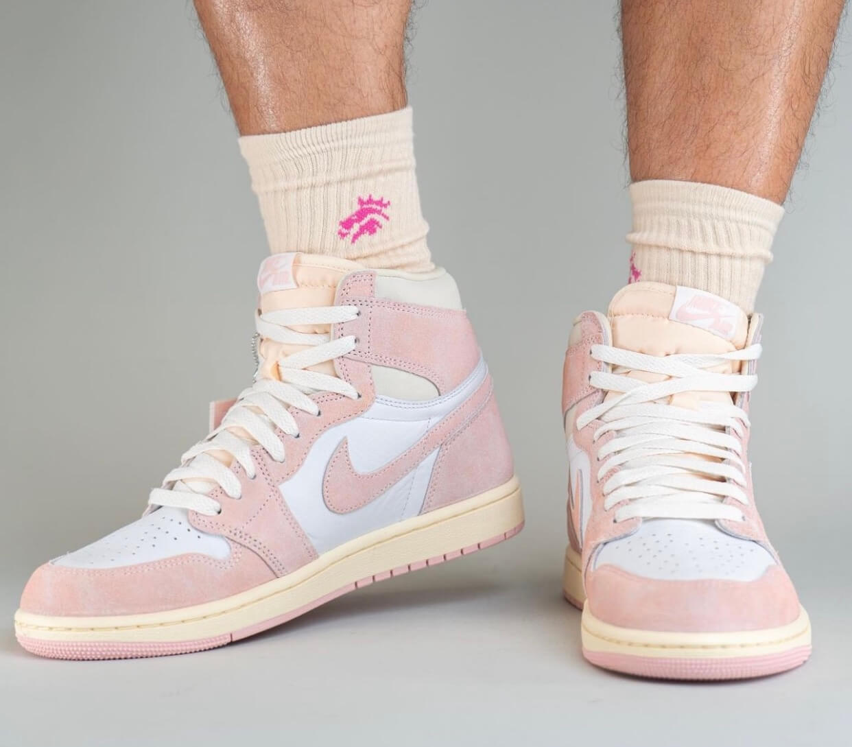 Air Jordan 1 High Top Sneakers in Multicoloured - Nike