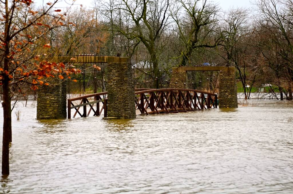 Rain And Storms Bring Local Flood Risk Across Central Plains