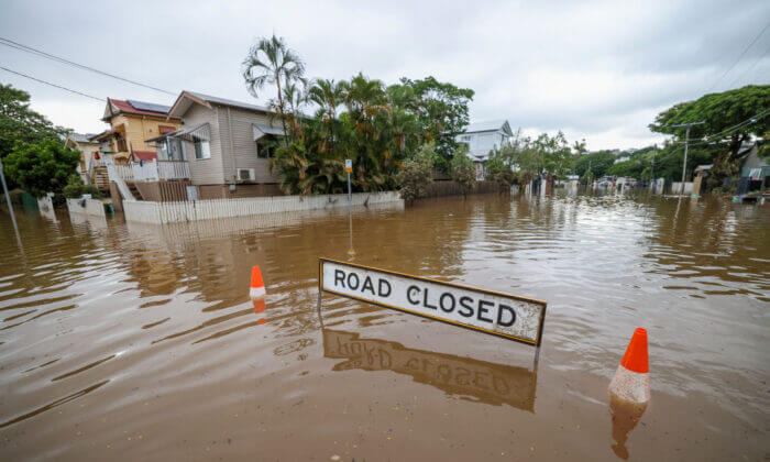 Floods in Australia - climate change or natural events?