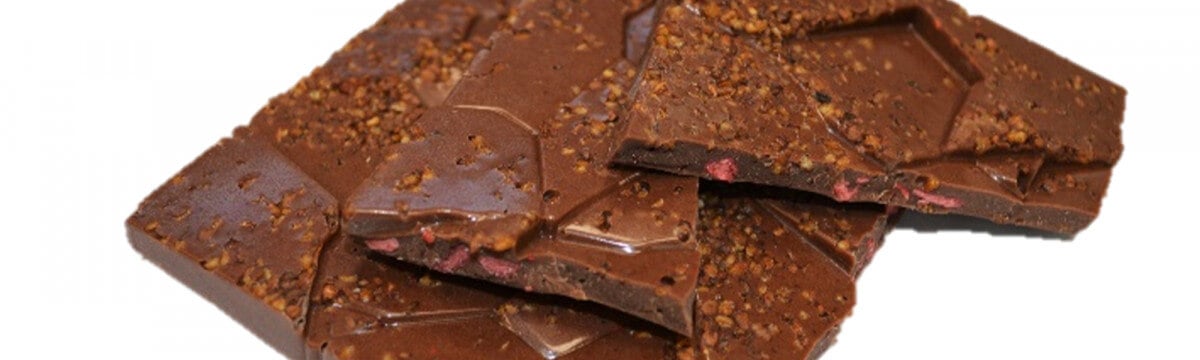 Crunchy milk chocolate bar