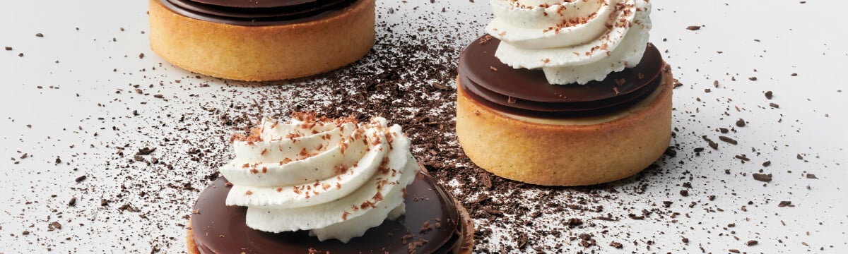 Layered chocolate tarts