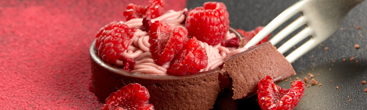 Raspberry and chocolate tart