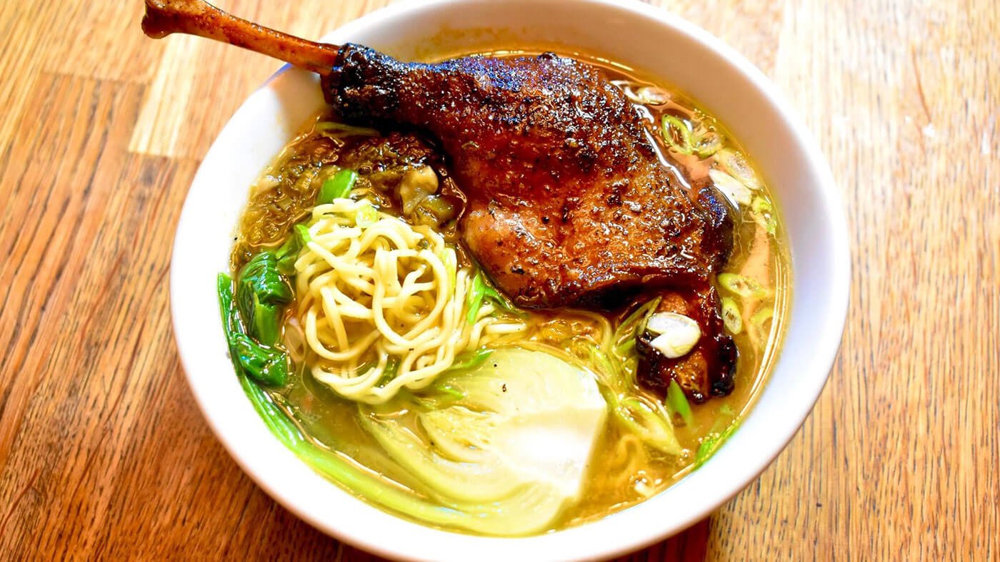 chinese goose leg noodle soup