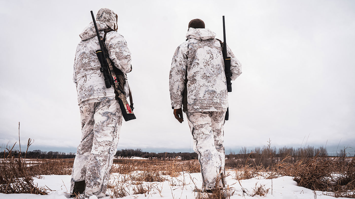 hunting coyotes in winter with snow camo