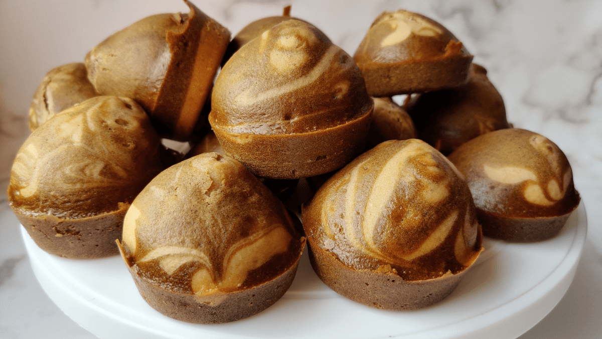 A Coffee-Caramel Love affair - Marble coffee cupcakes