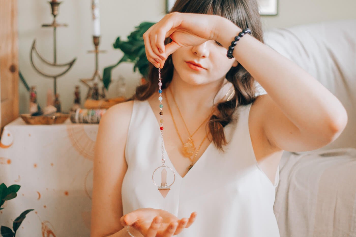 How To Use A Crystal Pendulum .