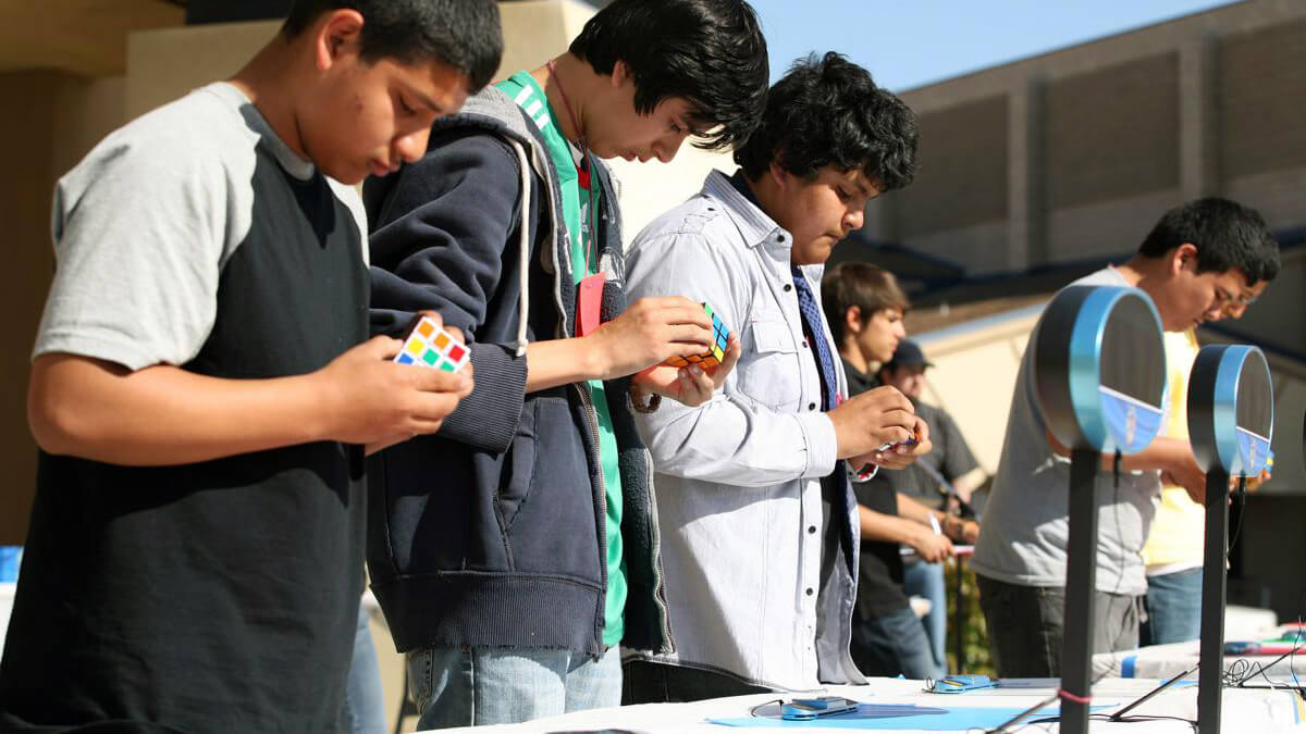 San Bernardino 'speedcube' competition features quick Rubik's Cube