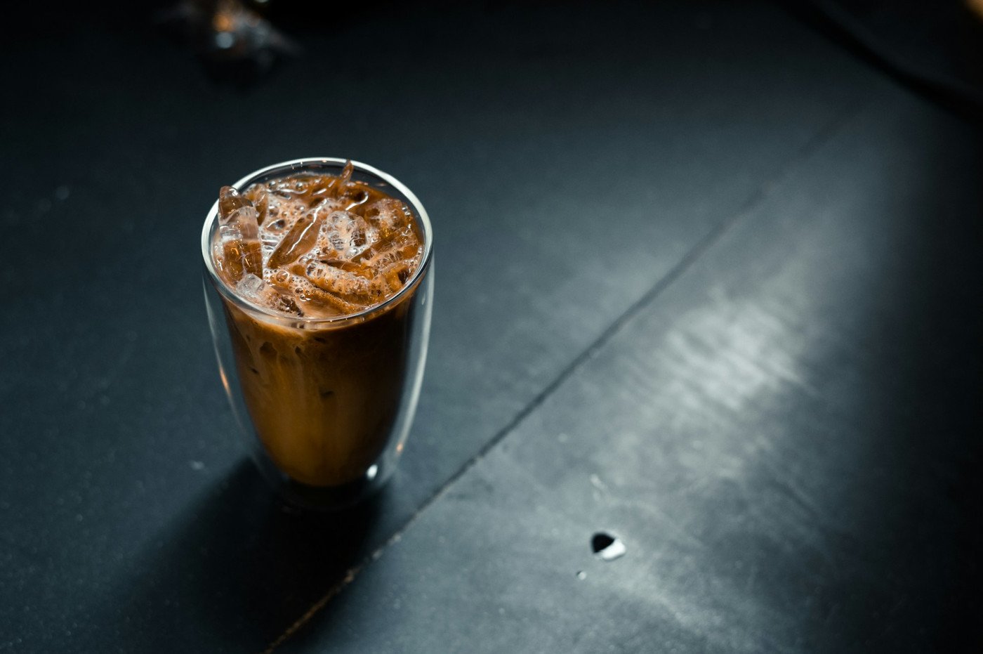 How to Make an Iced Latte: A Beginner’s Guide to Cold Coffee