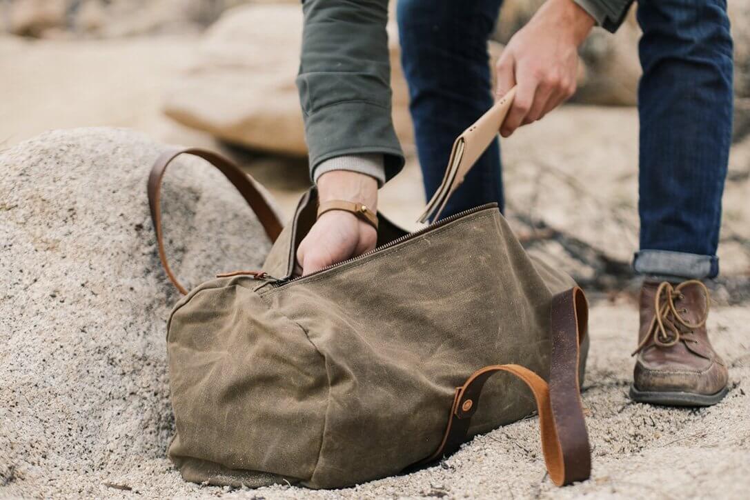 12 BEST WEEKENDERS & DUFFEL BAGS FOR A QUICK GETAWAY