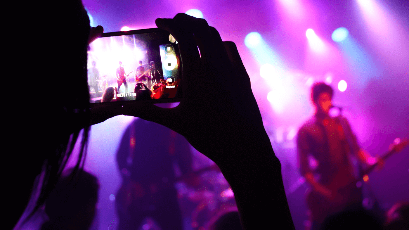 How to Make Money From Live Gigs