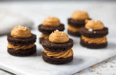 BAKELS SALTED MILLIONAIRES CARAMEL BROWNIE STACKS