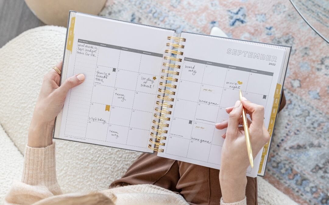 How I Use My Day Designer Planner for Weekly Organization