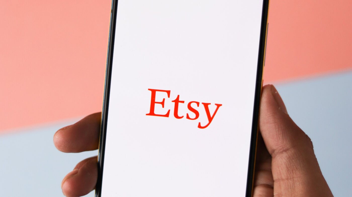 Getting Your First 100 Sales on Etsy