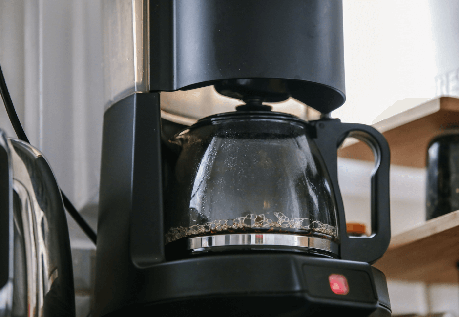 How Do Drip Coffee Makers Heat Water So Fast? – Black Insomnia Coffee