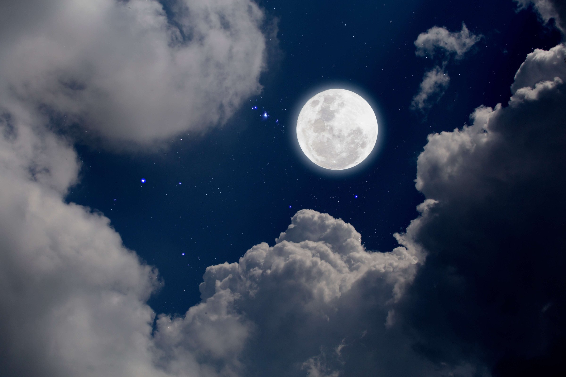 MOON MUSINGS: THE FULL MOON IN LEO