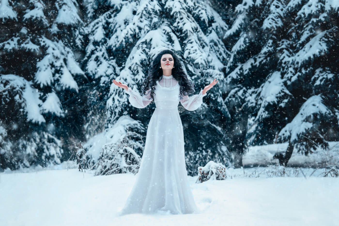 GODDESS SERIES: THE WINTER WITCHES