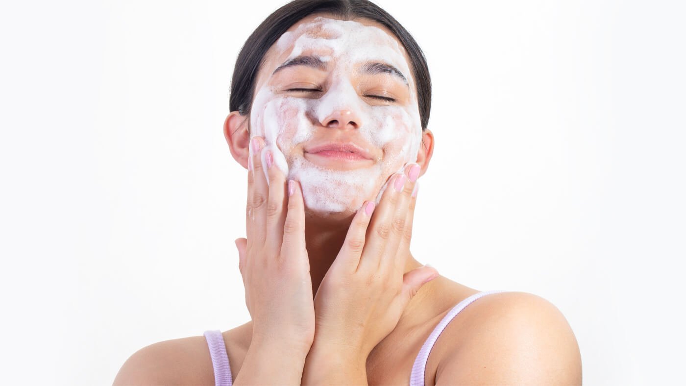 How to choose the right cleanser for your skin