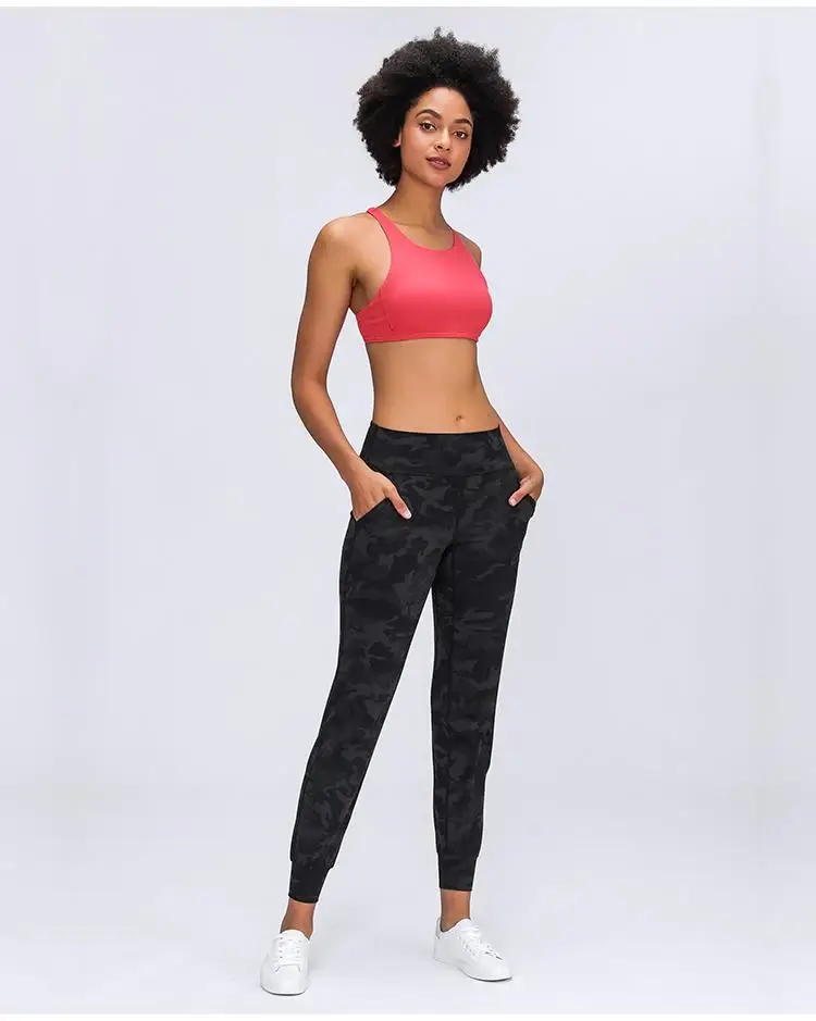Yoga Suits vs Sports Bra and Shorts Set: Which One Should You Choose? -  fantail flo