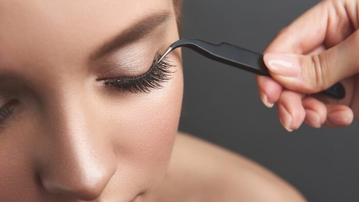 Ways To Make Your False Lashes Look Natural