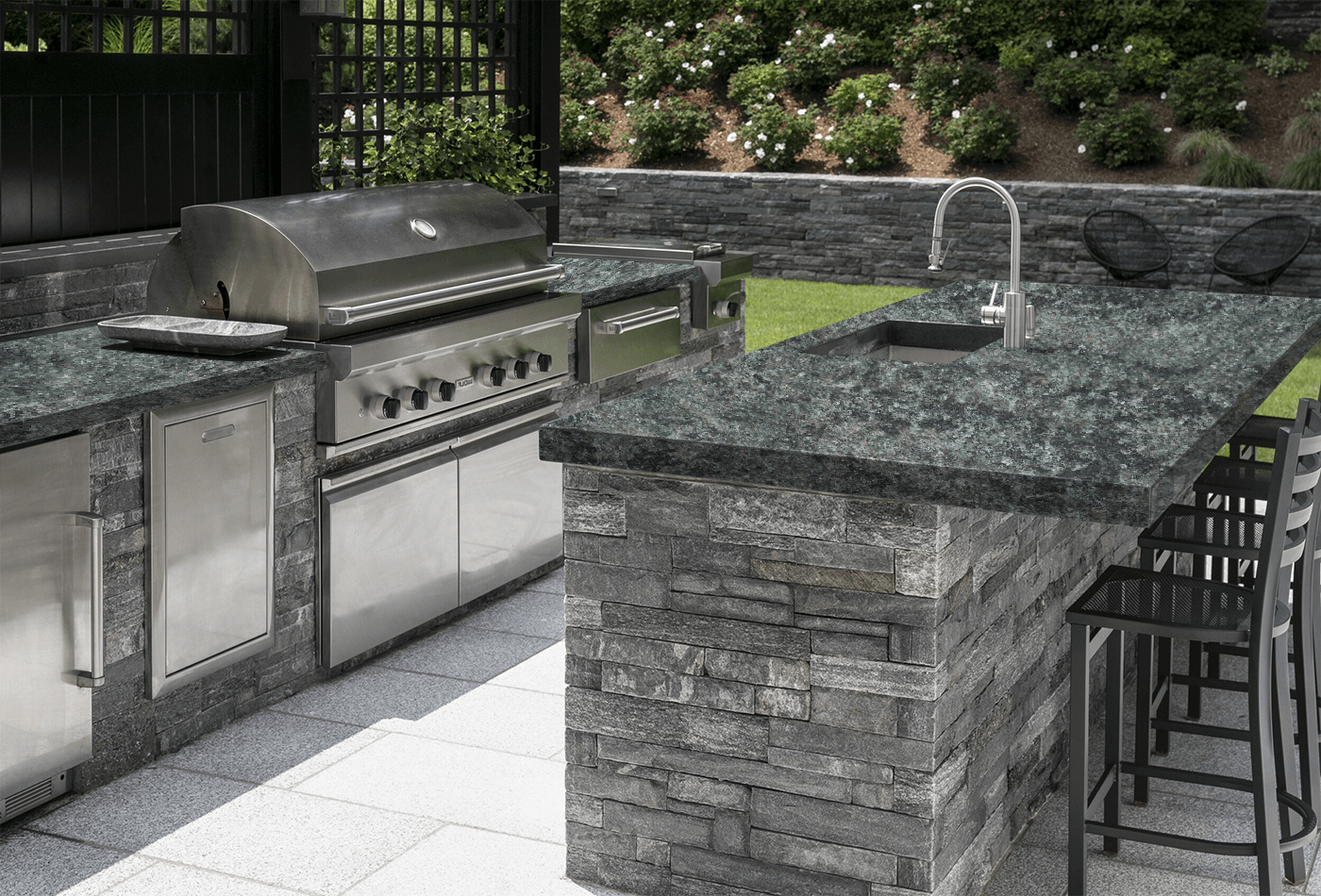 Choose Verde Francesco Maritaca Granite﻿ for Your Outdoor