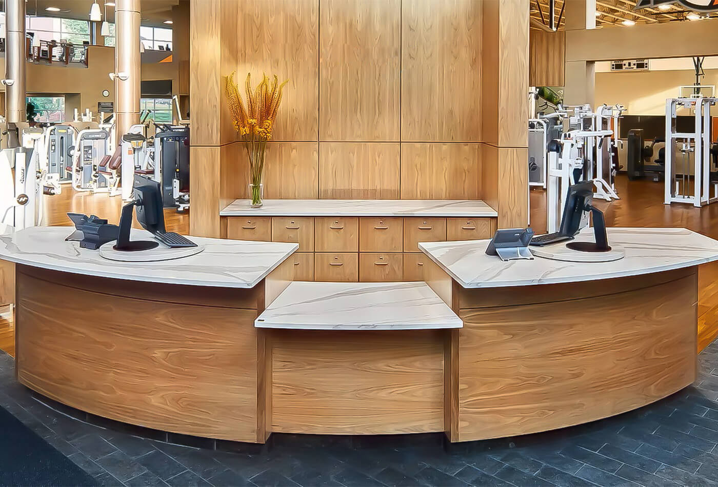 Stylish Curved Reception Desk: First Impressions Count!