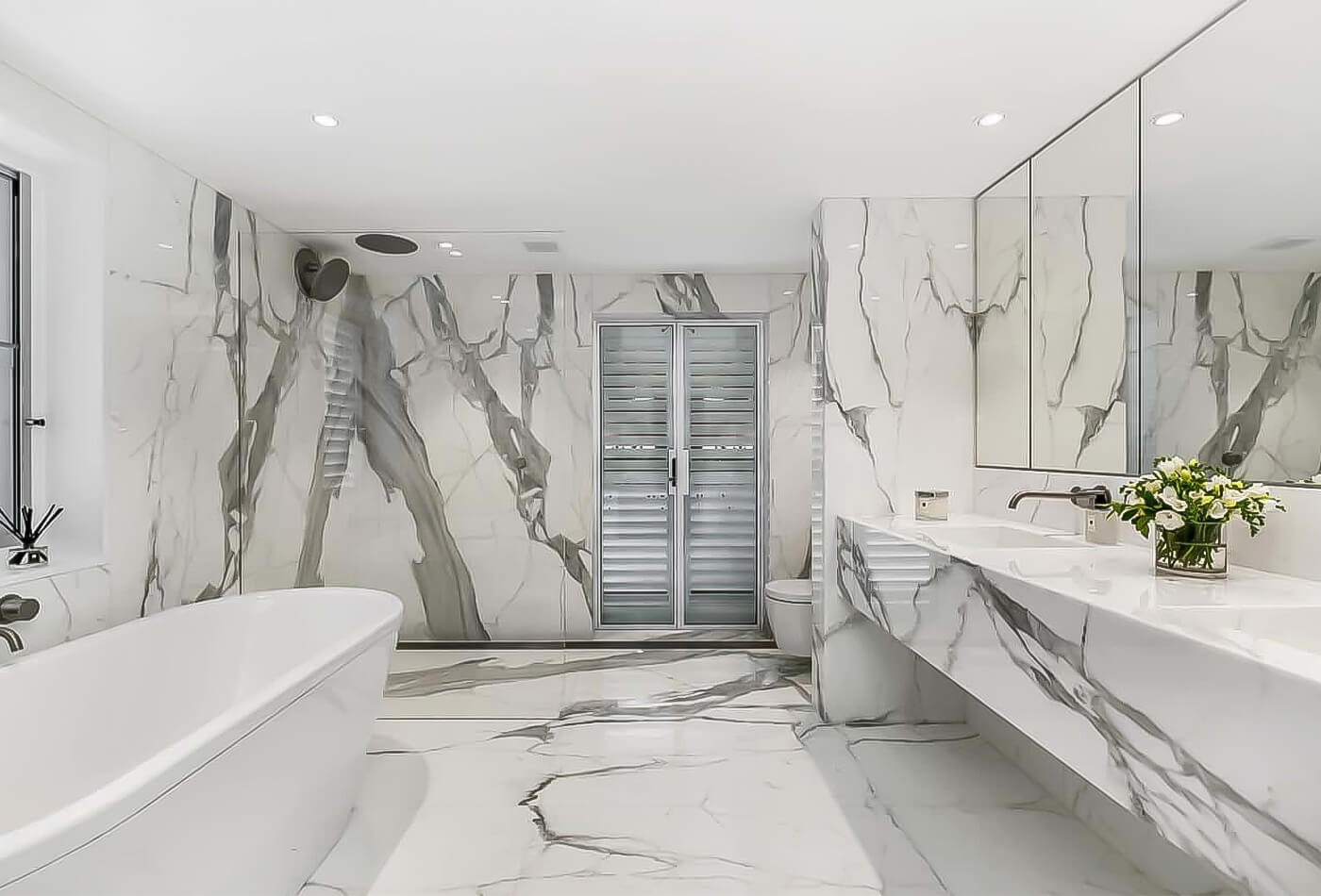 Marble Cladding Bathroom: Get It From The UK's Best Seller!