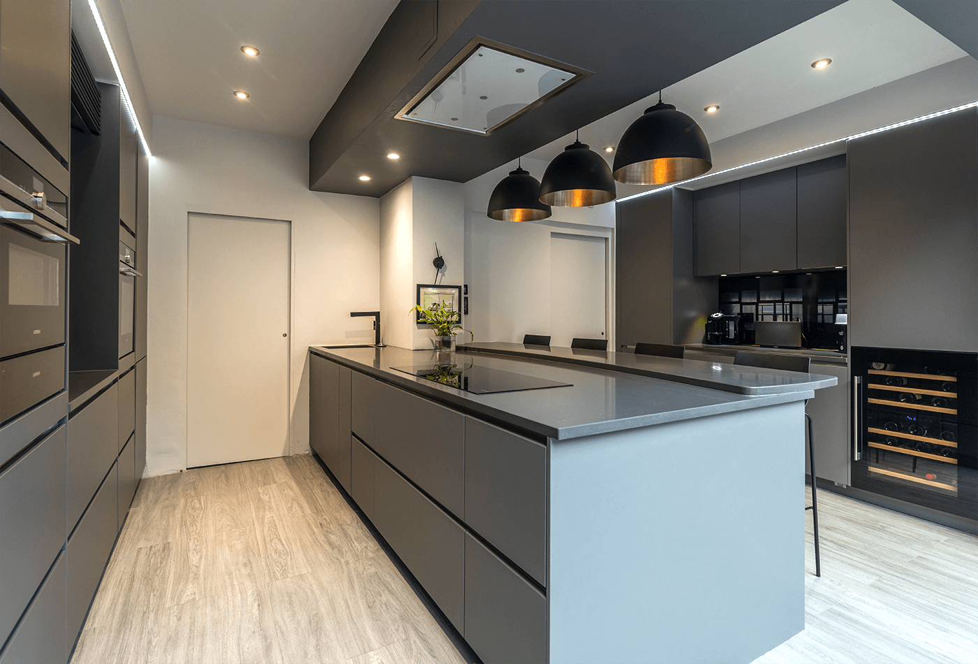 Marengo Silestone; Reliable Grey Stone for Kitchens & Homes