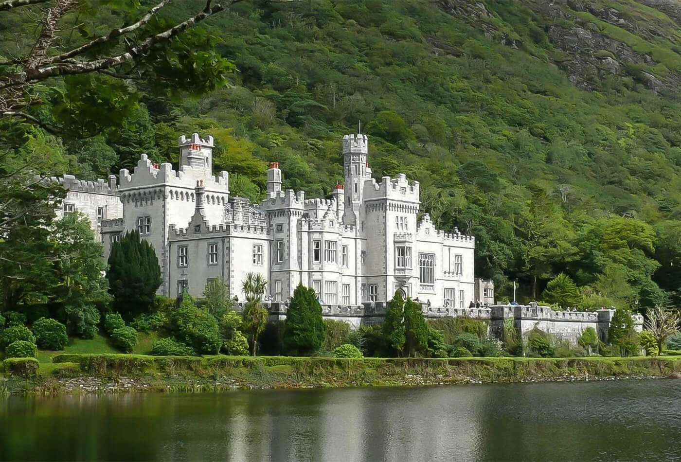 Explore Traditional Irish Architecture's History and Design