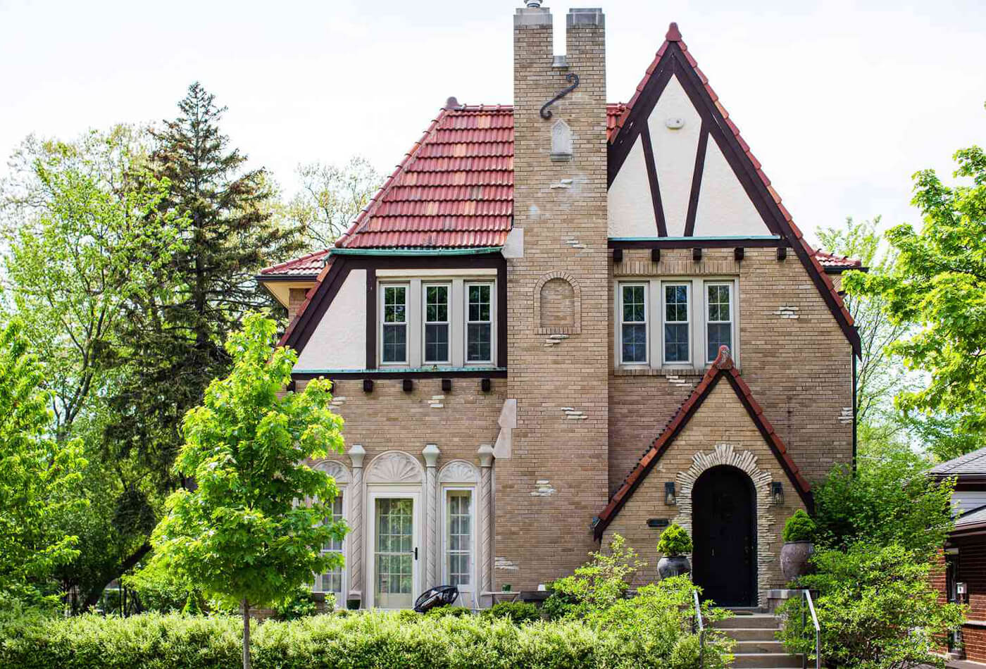 What Makes Tudor Architecture Unique Let s Explore
