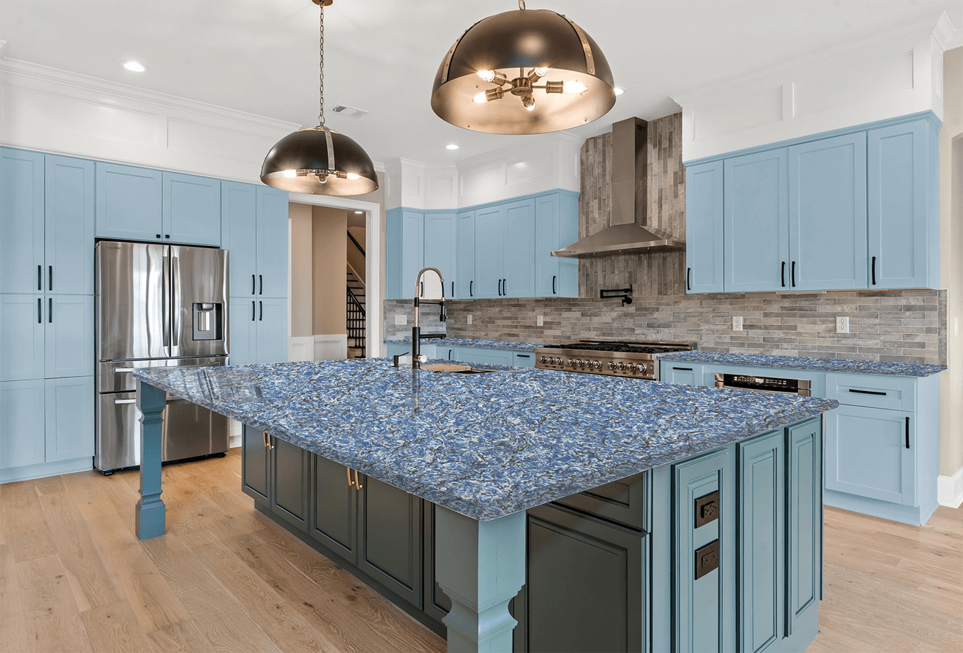 What Blue Bayside Quartz Is? & 7 Styling Prospects