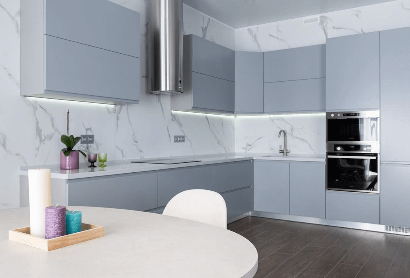 White And Grey Kitchen Worktops: Modern Elegance For Home