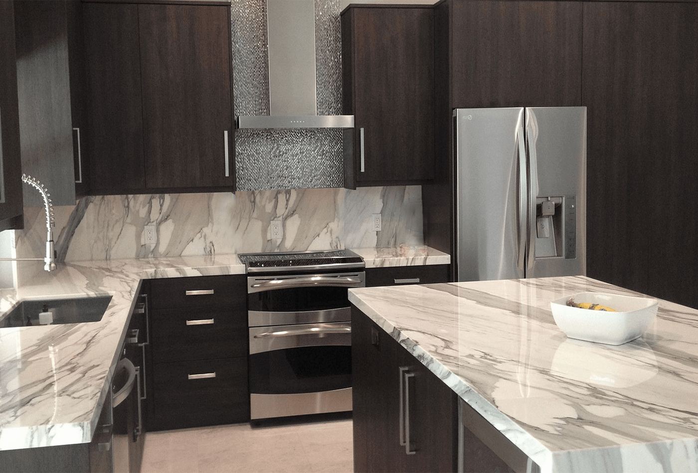 Why are Calacatta Marble Slabs Worth the Price