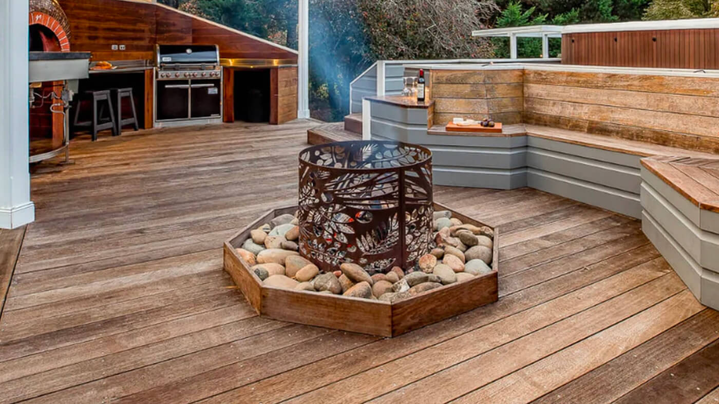 Your Guide to Buying a Fire Pit