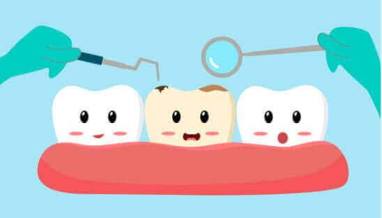 Curcumin helps prevent dental cavities by disrupting bacterial biofilms