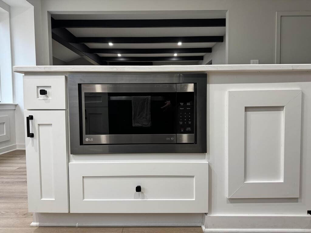Microwave Doesn't Fit  
