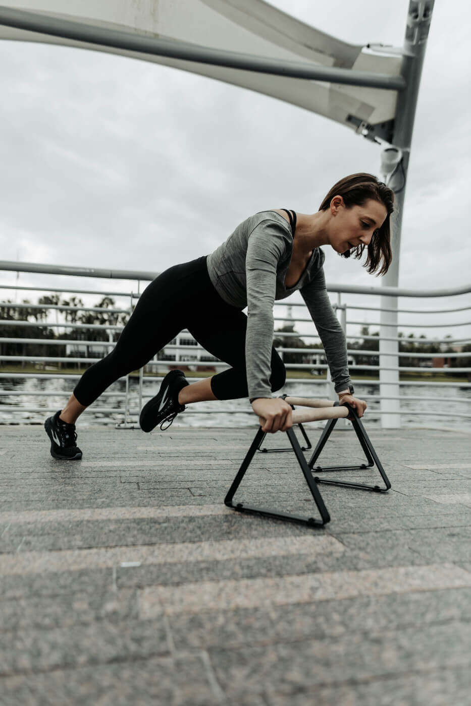 Full Body Barre Workout: How To Use Parallettes