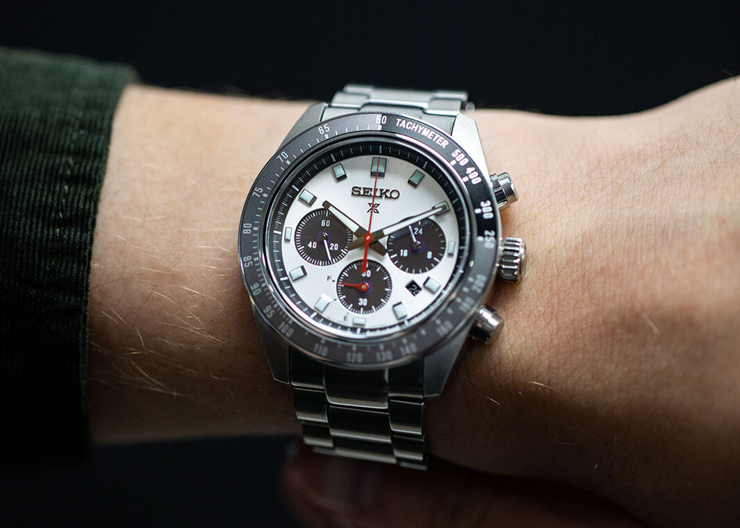 How to Use a Chronograph Watch
