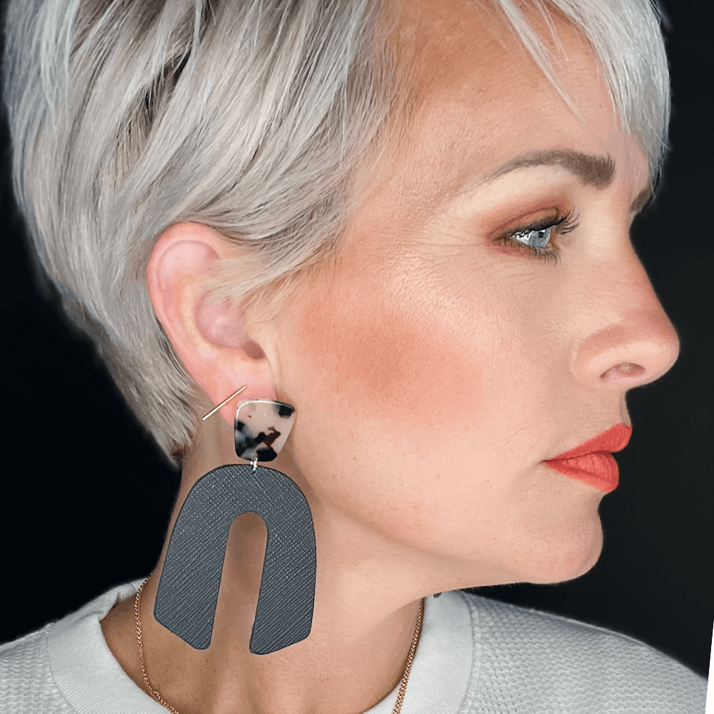 How To Choose The Right Size Of Earrings